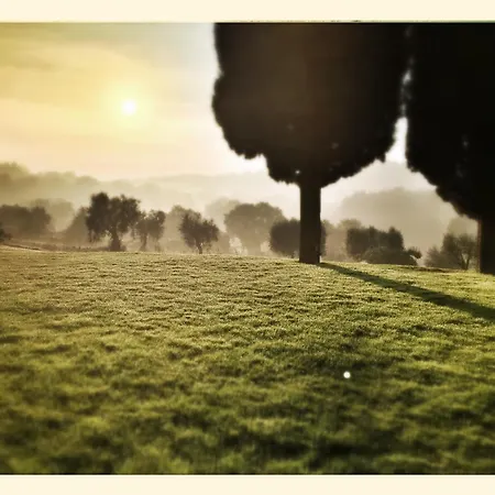 Finestre Sul Borgo